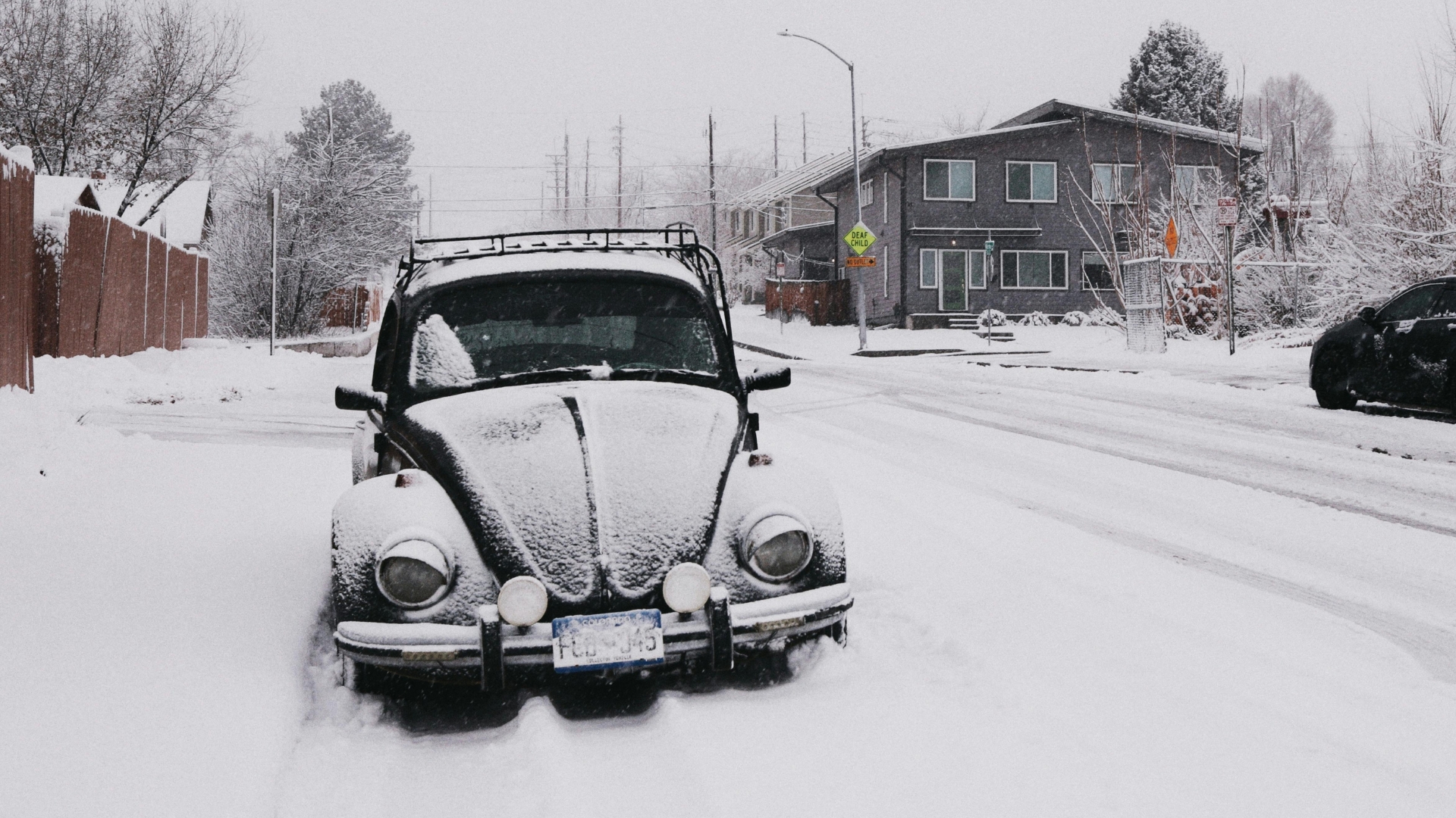 Oldtimer abdecken oder nicht: Wann eine Abdeckung schützt und wann sie schadet